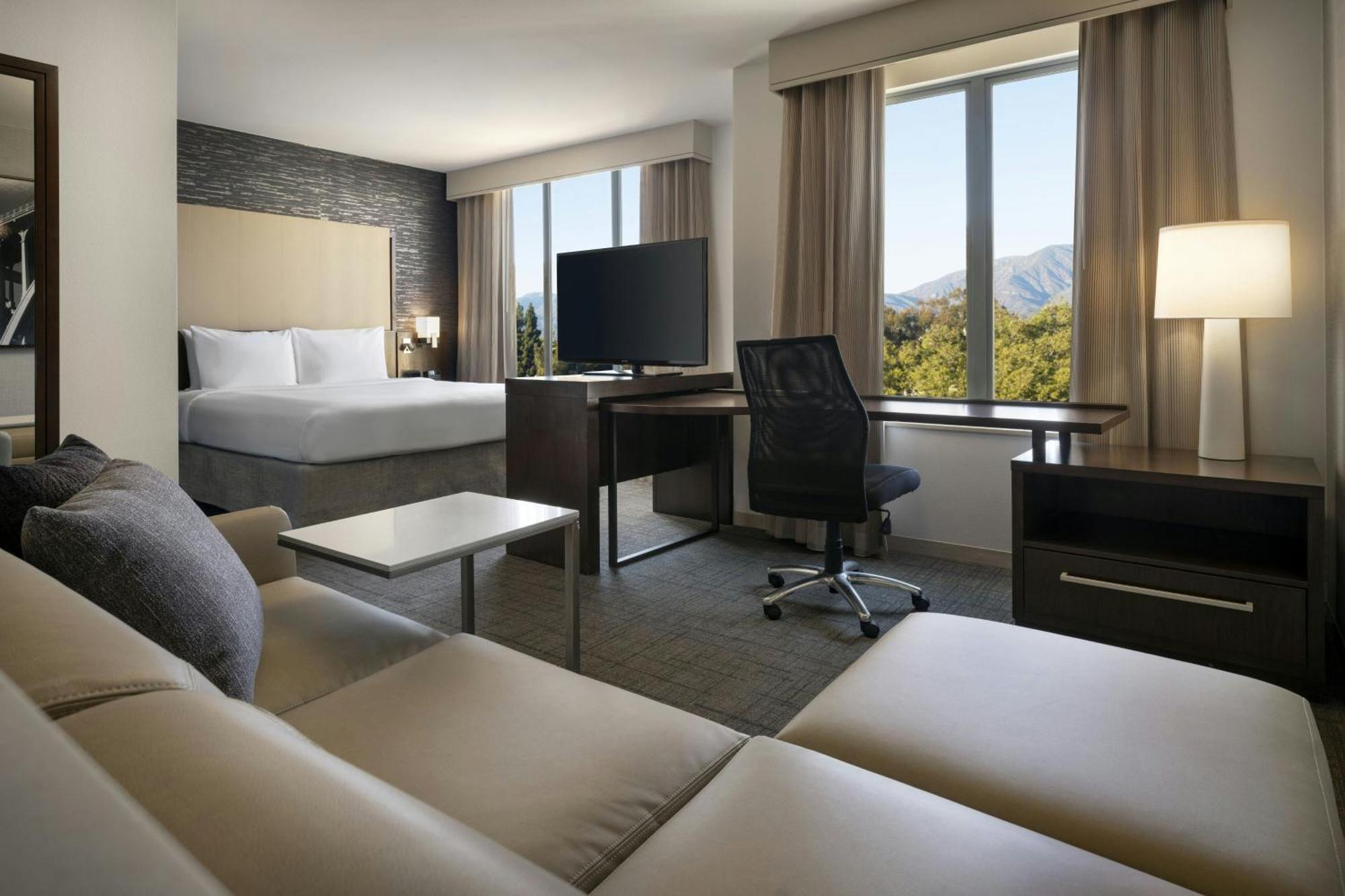 Residence Inn By Marriott Los Angeles Pasadena/Old Town Exterior photo