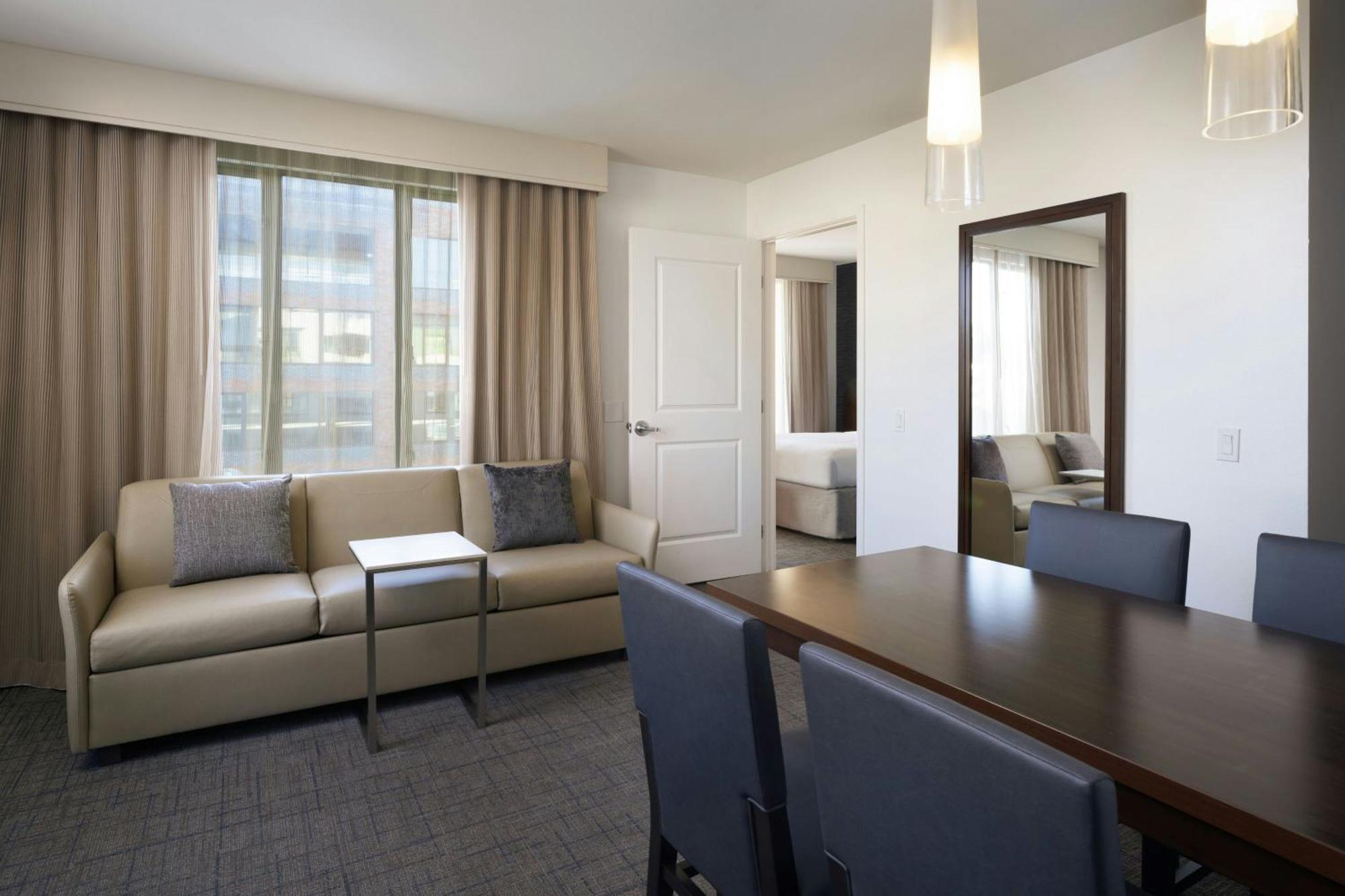 Residence Inn By Marriott Los Angeles Pasadena/Old Town Exterior photo