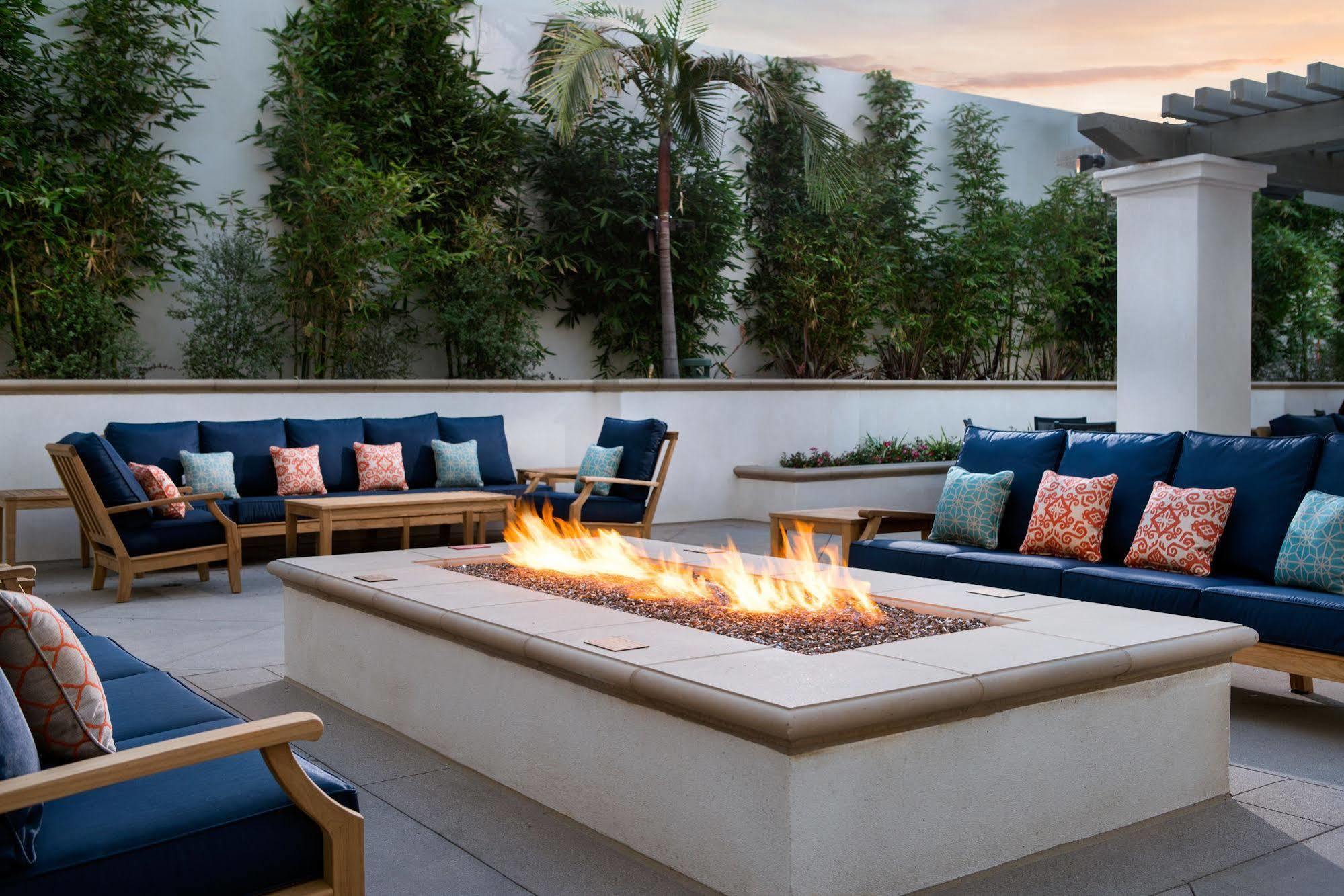 Residence Inn By Marriott Los Angeles Pasadena/Old Town Exterior photo